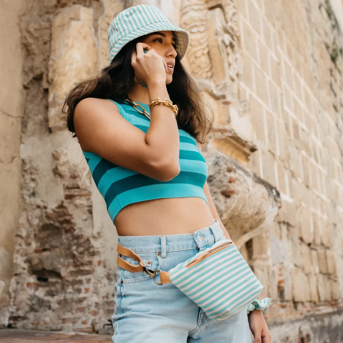 Mercado Global Claudia Bucket Hat