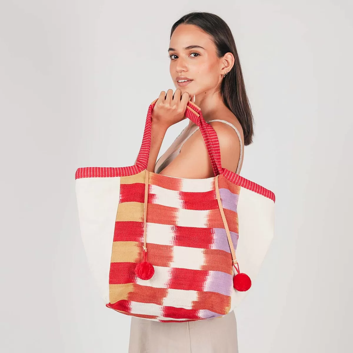 Mercado Global Rosa Tote